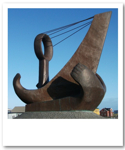 smundur Sveinsson fishermen statue